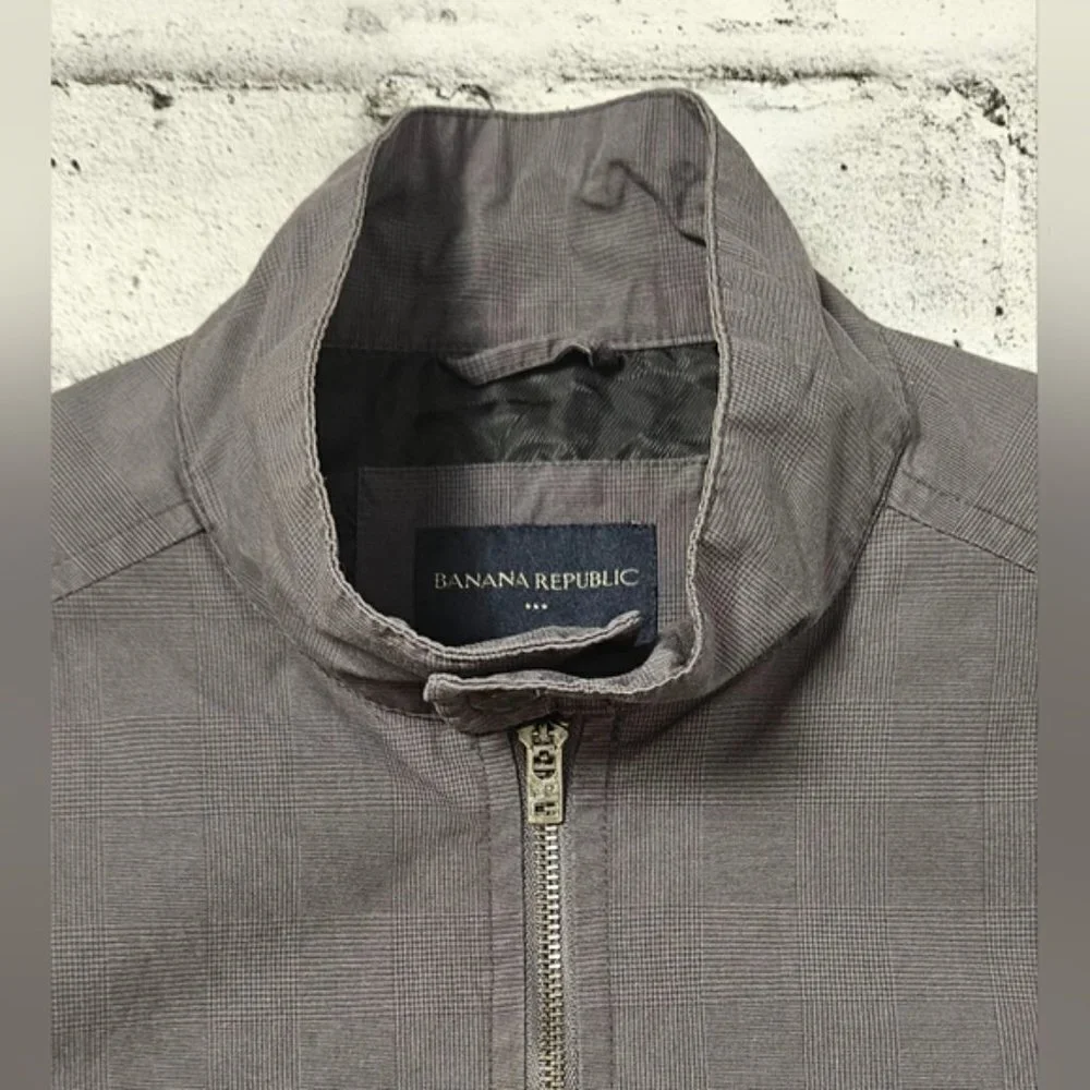 Banana Republic Jacket Mens Small Gray Lightweight Zip Casual